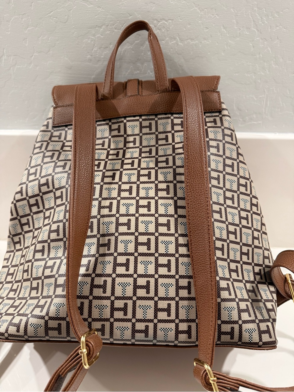 Tommy Hilfiger Brown/Black Backpack Bag with Logo Trim - Picture 2 of 5